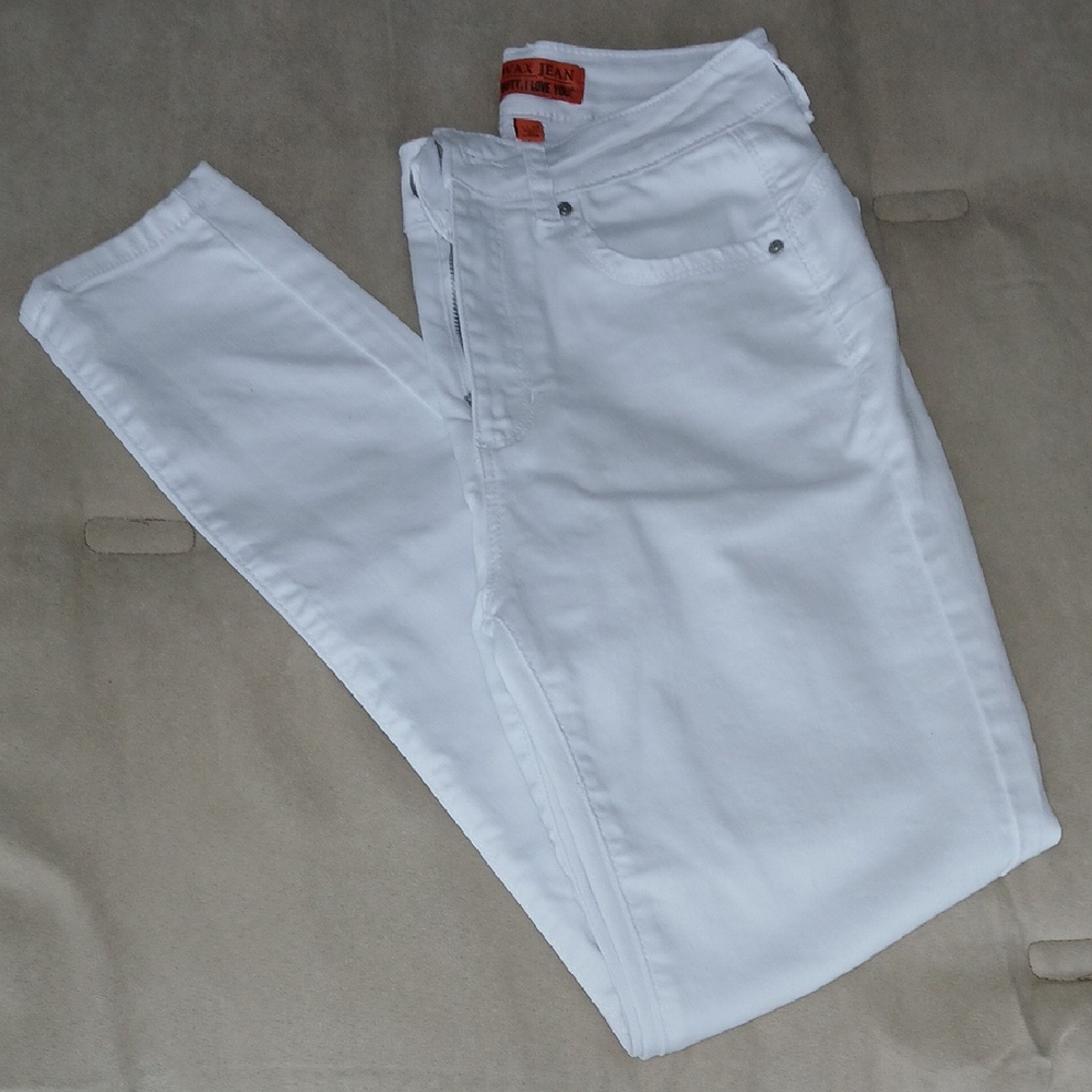White Jeans